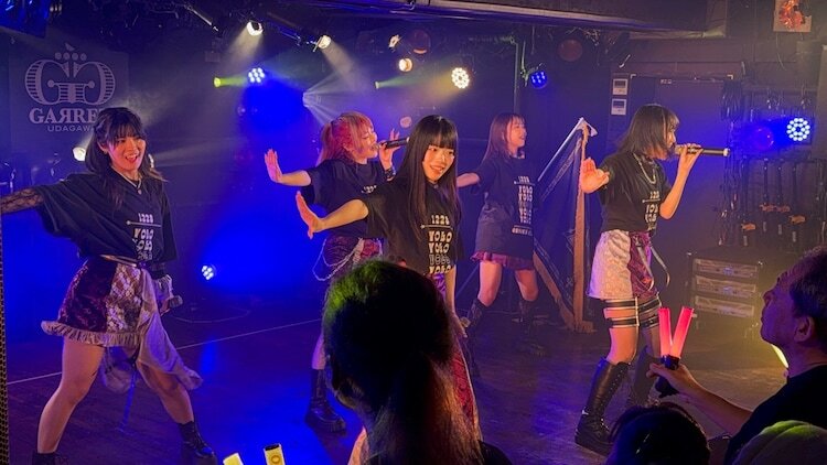 Genesis Girlワンマンライブ「YOLO」の様子。