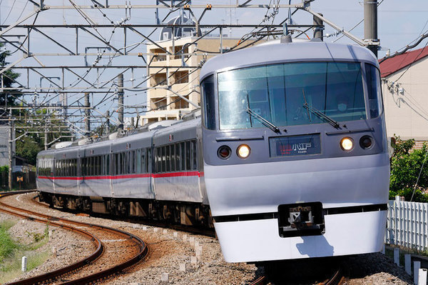 特急「小江戸」（画像：西武鉄道）。