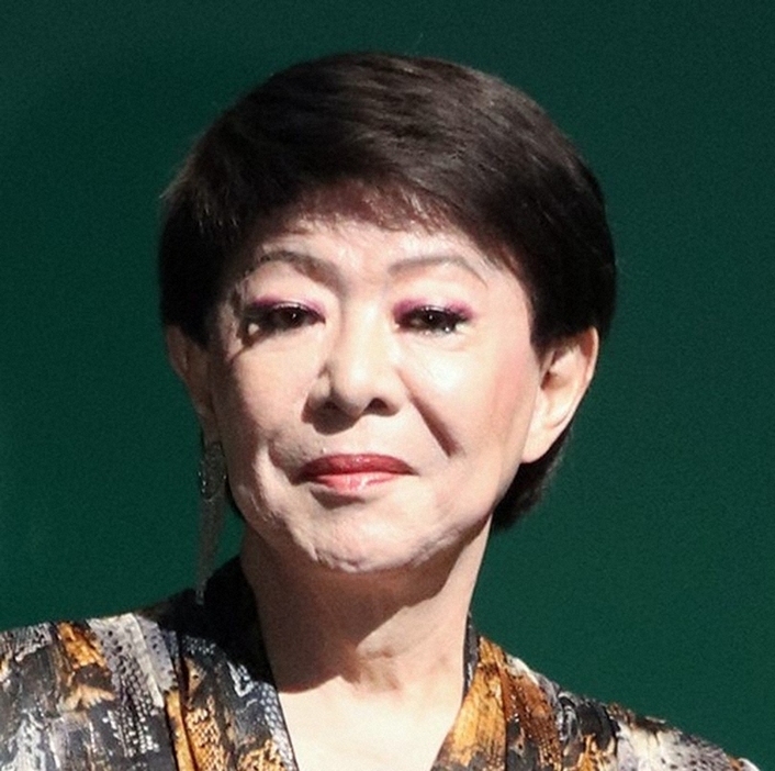 美川憲一