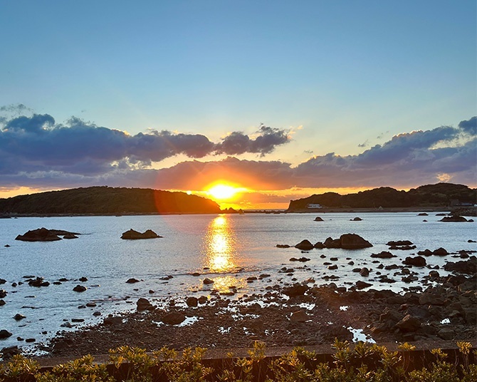 太平洋に沈む夕日を見ながら、2024年を締めくくろう！