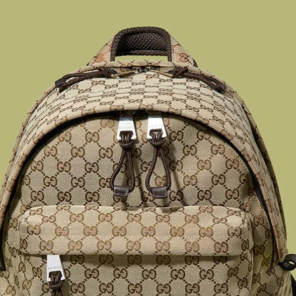 GUCCI LOGO MIDIUM BACKPACK