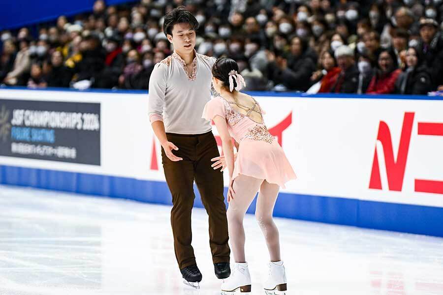 清水咲衣、本田ルーカス剛史組【写真：中戸川知世】