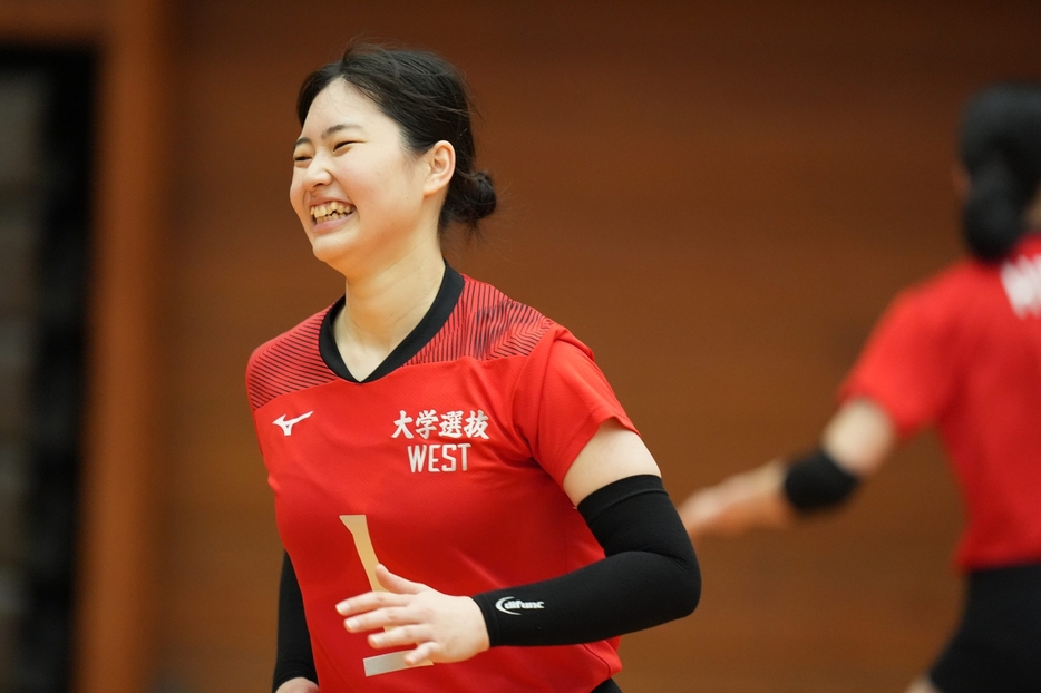 三留汐利(西日本大学選抜)【写真：月刊バレーボール】