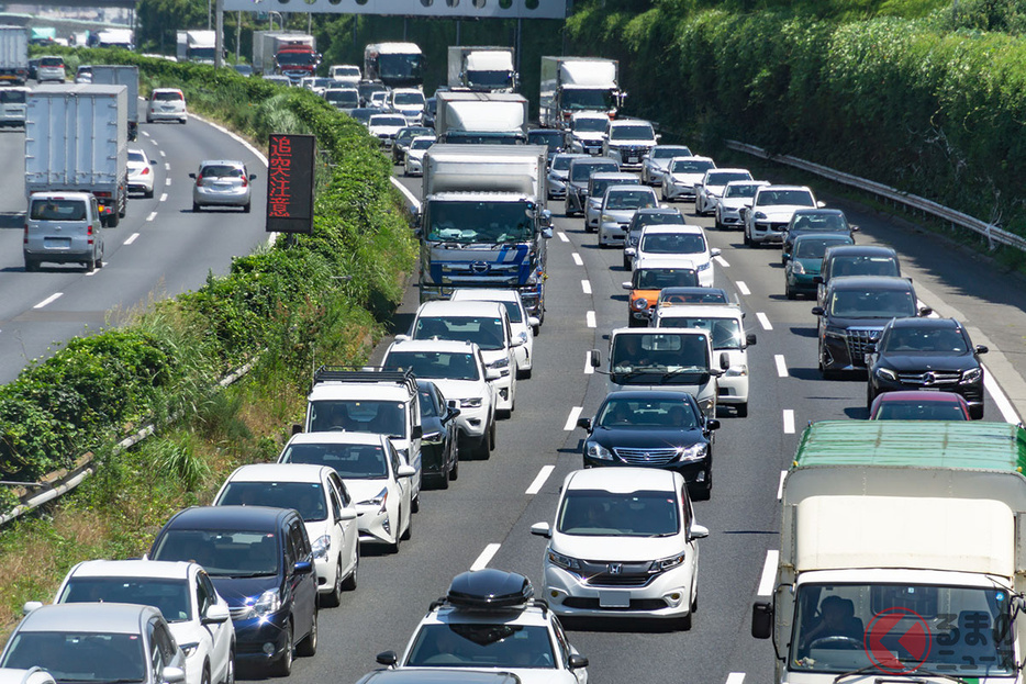 うんざりする大渋滞…「下道（したみち）」に降りちゃったほうがイイの!?［画像はイメージです］