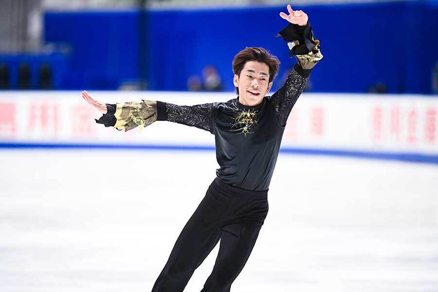 大歓声の中、マツケンサンバ2を熱演した織田信成【写真：中戸川知世】