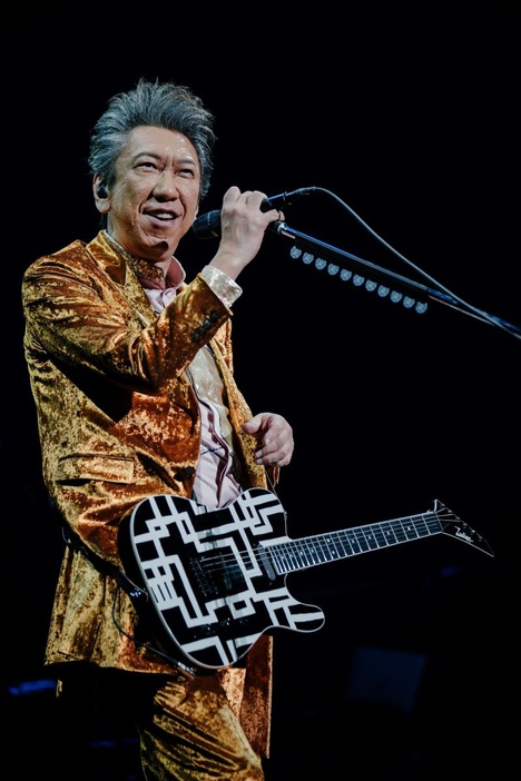 布袋寅泰「LIVE IN BUDOKAN ～The HOTEI～ “Super Hits ＆History”」を東京・日本武道館で開催