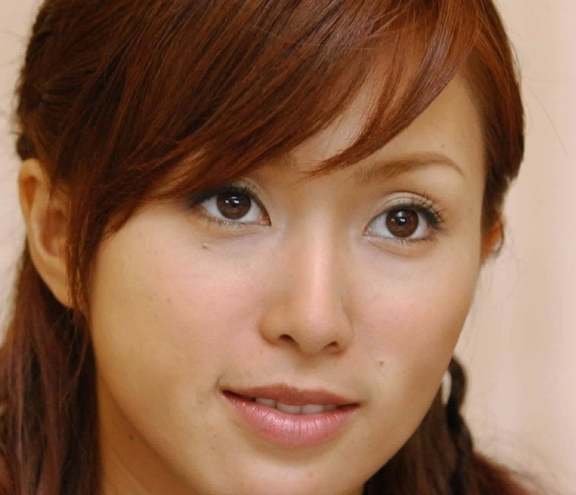 酒井法子＝2003年撮影