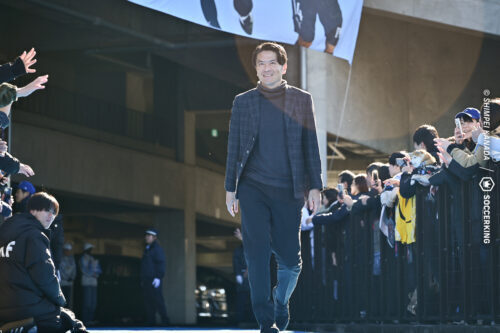 中村憲剛氏の引退試合に参加した岩政大樹氏[写真]=金田慎平