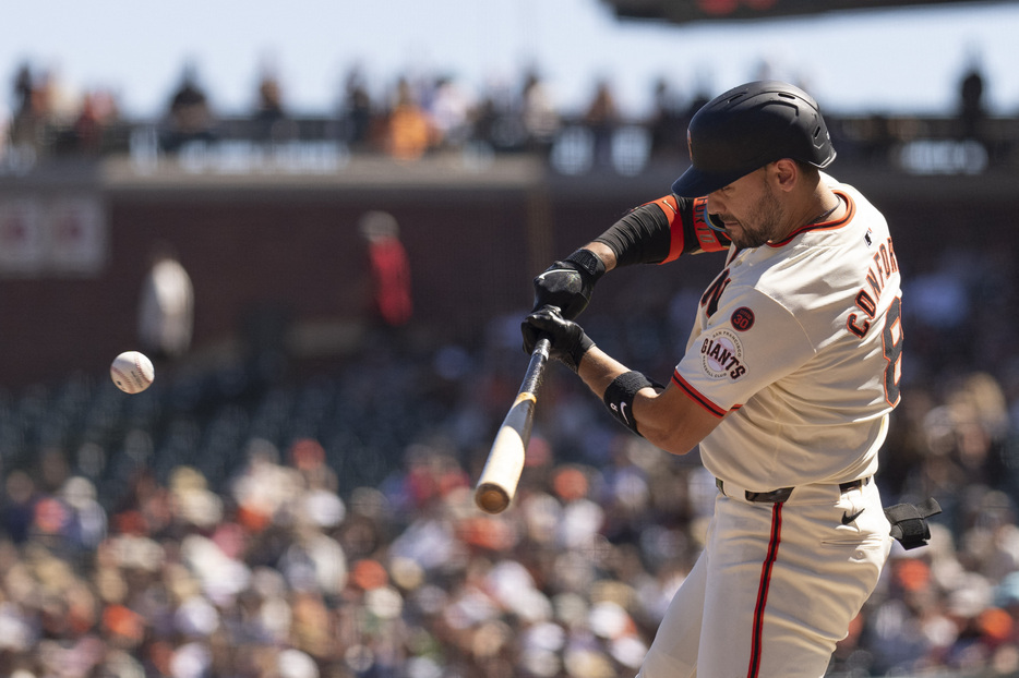 　ＭＬＢのドジャースが、元オールスター外野手のマイケル・コンフォート（写真）と契約合意したと複数のメディアが８日夜に報じた。米カリフォルニア州サンフランシスコで９月撮影（２０２４年　ロイター/USA TODAY Sports）