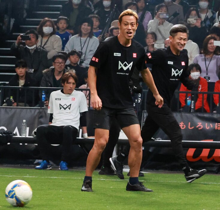 ４人制サッカーのイベントに参加した本田圭佑