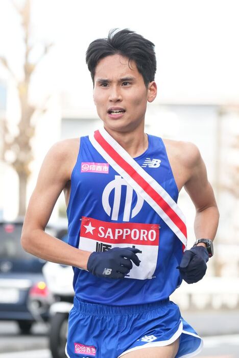 順天堂大の浅井皓貴選手(写真：アフロ)