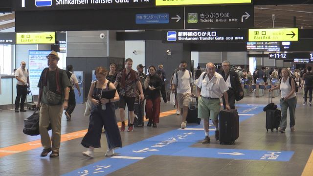 外国人の宿泊者数は9月も福井県が全国最下位(敦賀駅)