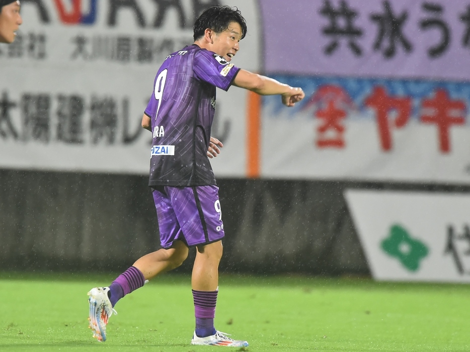 FW矢村健(J.LEAGUE)