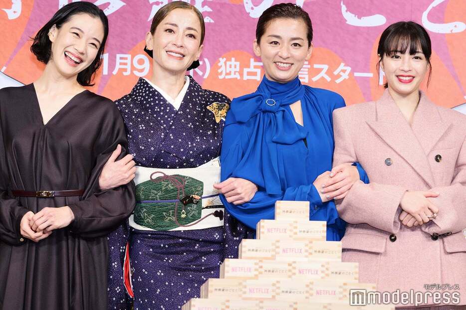 「阿修羅のごとく」完成報告会に出席した蒼井優、宮沢りえ、尾野真千子、広瀬すず