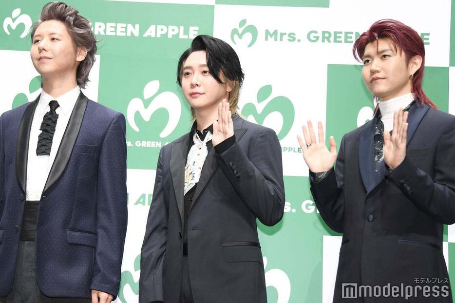 藤澤涼架、大森元貴、若井滉斗／Mrs. GREEN APPLE