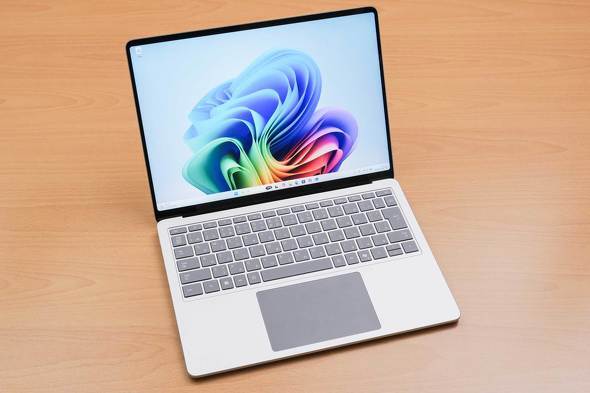 思わず買ってしまったQualcomm搭載モデル「Surface Laptop 7」