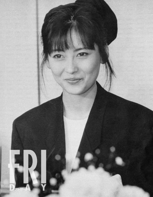 早すぎる別れとなってしまった中山美穂さん（’87年）