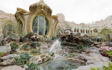 東京ディズニーシー・ファンタジースプリングスホテル写真提供：共同通信社