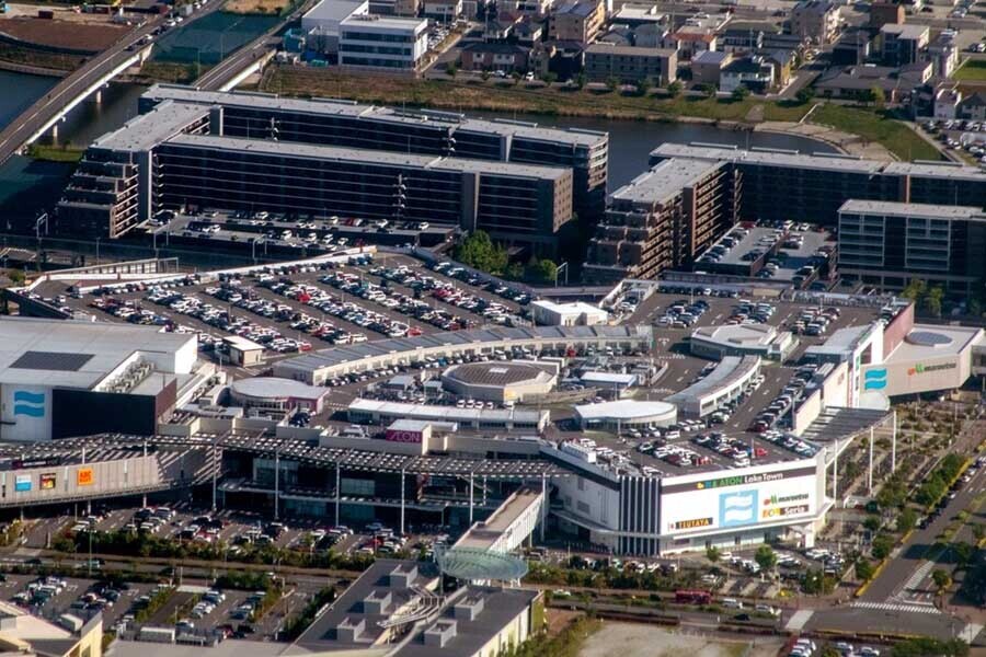 越谷レイクタウン。上空からの風景（画像：写真AC）