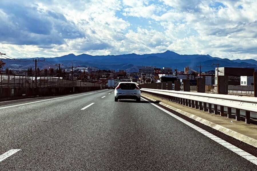 圏央道。日高狭山IC周辺（画像：写真AC）