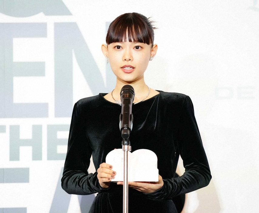 ＜GQ　MEN　OF　THE　YEAR　2024＞イベントに登壇した杉咲花（撮影・大城　有生希）