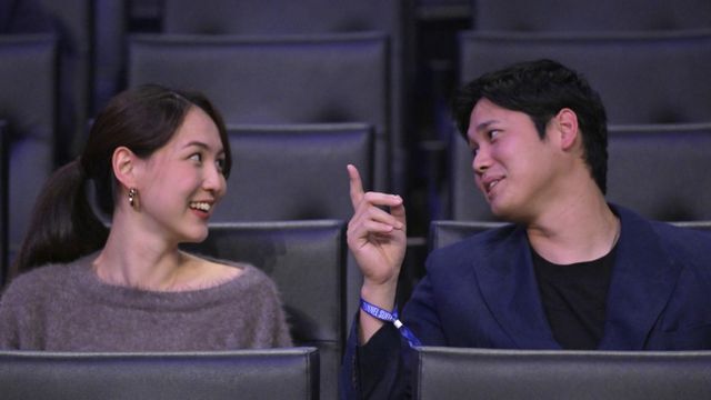 真美子さんと大谷翔平選手【写真：USA TODAY Sports/ロイター/アフロ】