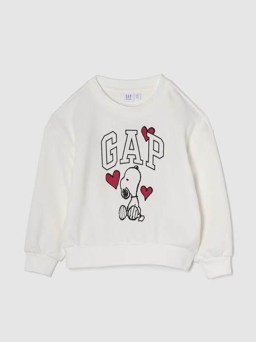 LOVEコレクションの一環として登場した「GapKids ピーナッツ オーバーサイズ バレンタイン GAPロゴ スウェット・トレーナー」(5490円)、「babyGap ピーナッツ リラックス GAPロゴ スウェット・トレーナー」(4990円)