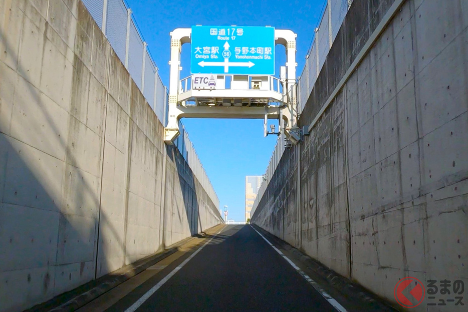 大宮エリアから東へ伸びる埼玉新都心線（画像：写真AC）。