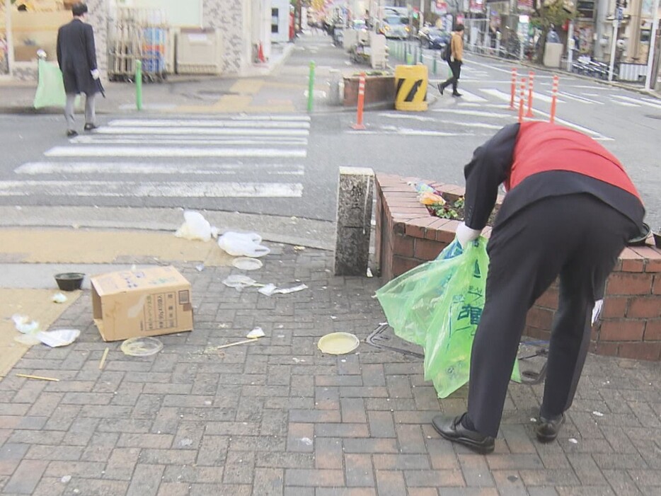 名古屋市中区錦3丁目で行われた清掃活動 2024年12月25日午前8時前