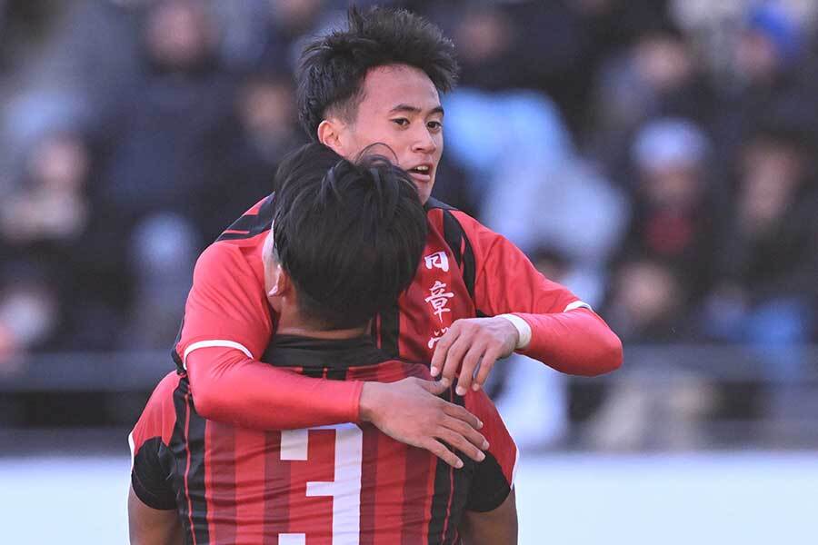 日章学園の高岡伶颯【写真：徳原隆元】