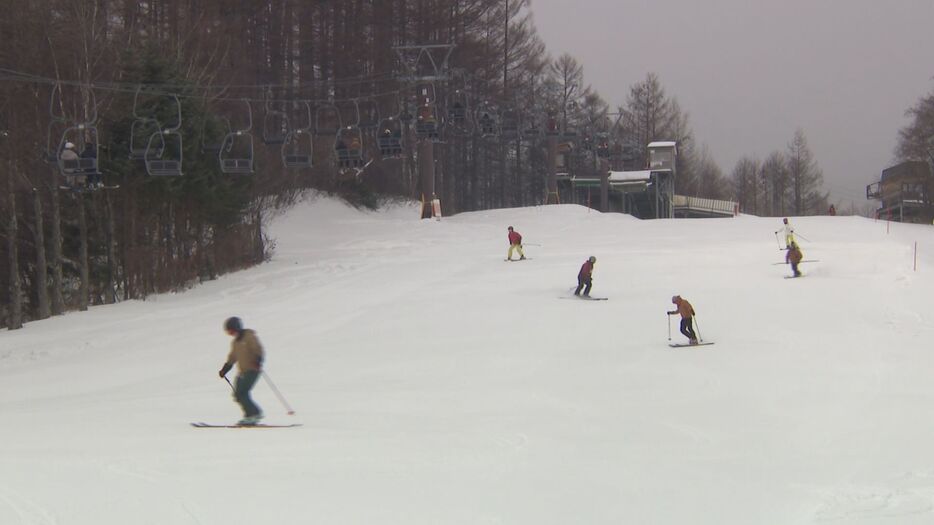 オープン初日のゲレンデ