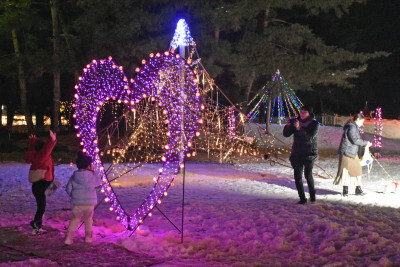 盛岡市東松園の松園中央公園をイルミネーションで彩る「まつぞの光のファンタジー」