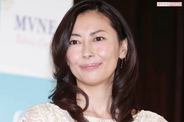 2024年12月6日に亡くなった中山美穂さん