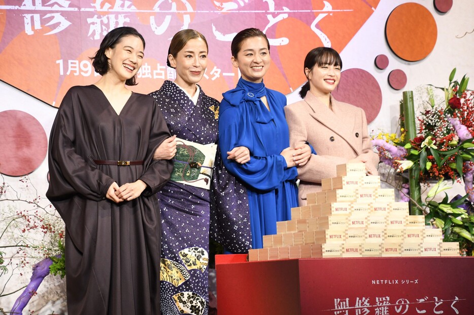 左から、蒼井優、宮沢りえ、尾野真千子、広瀬すず - 「阿修羅のごとく」2025年1月9日（木）よりNetflixにて世界独占配信