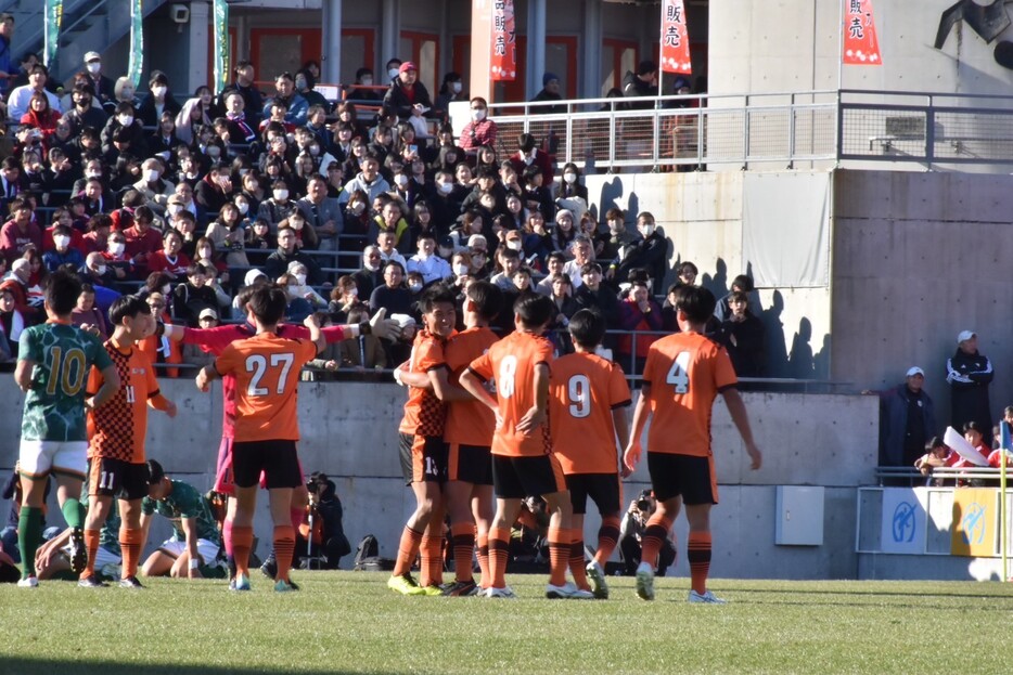 前回王者の青森山田を下した高川学園