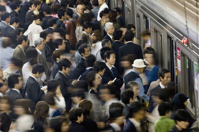 朝にストレスを感じると腹痛や下痢といった症状が起こりやすい photo by gettyimages