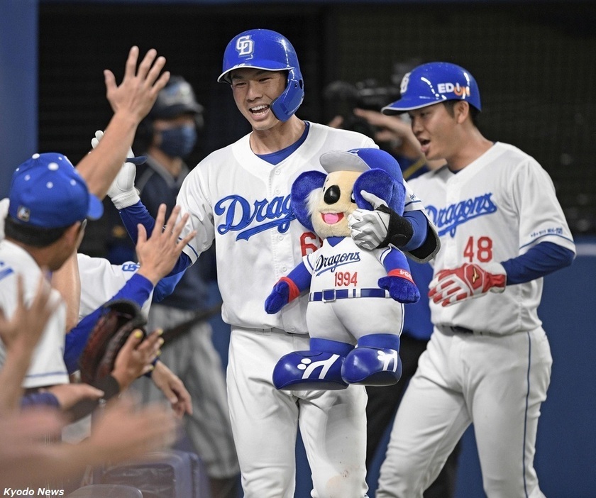 中日・福永裕基 (C) Kyodo News