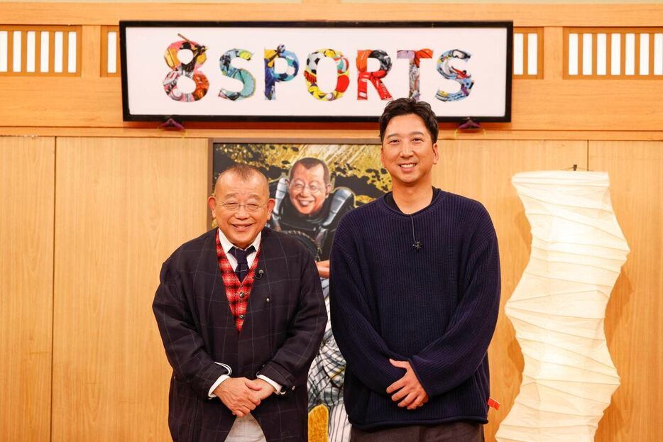 カンテレ「鶴瓶×球児のスポーツな噺　8SPORTS　年の瀬スペシャル」の収録に参加した（左から）笑福亭鶴瓶、阪神・藤川球児監督