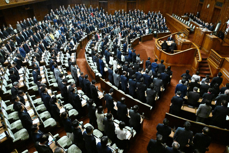 使途公開不要な政策活動費を全面廃止する野党7党提出の政治資金規正法再改正案を賛成多数で可決した衆院本会議＝国会内で2024年12月17日午後6時18分、平田明浩撮影