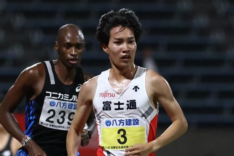 NCG男子10000mで27分36秒37をマークした塩尻和也（富士通）