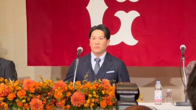 巨人・入団会見を行った田中将大投手