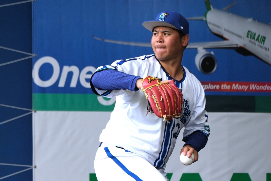 横浜DeNAの濵口遥大とソフトバンクの三森大貴の1対1トレードに波紋（写真・黒田史夫）