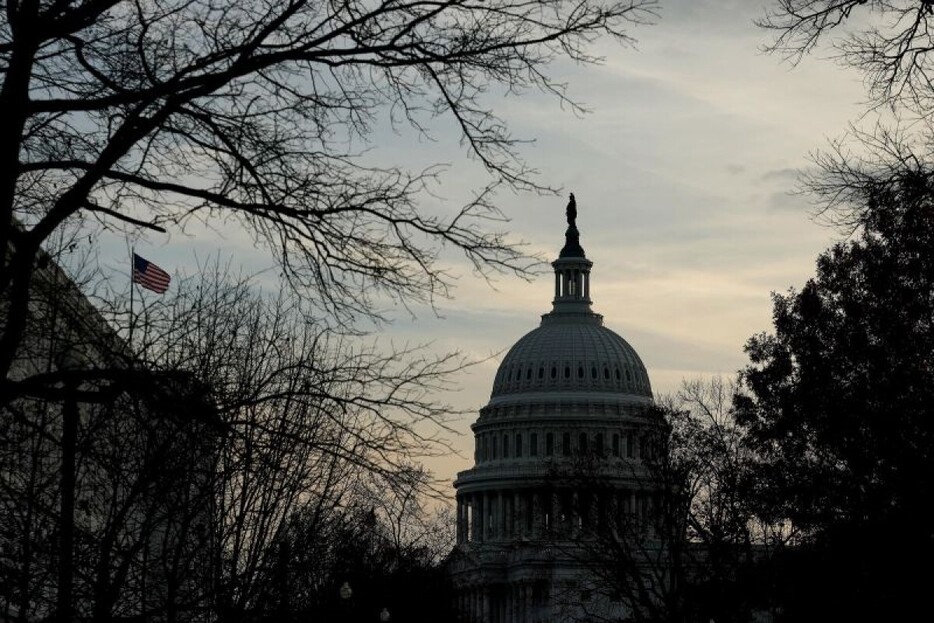 米連邦議会がつなぎ予算案を可決した