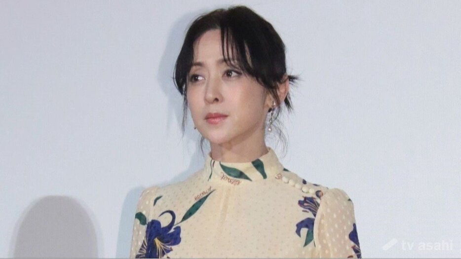 斉藤由貴、離婚していた