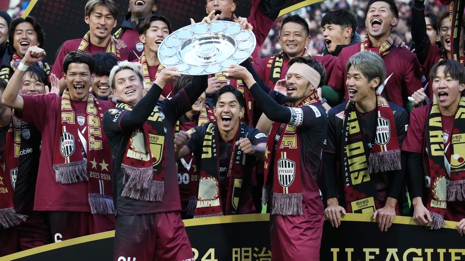 長崎が神戸から山口蛍を完全移籍で獲得(C)J.LEAGUE