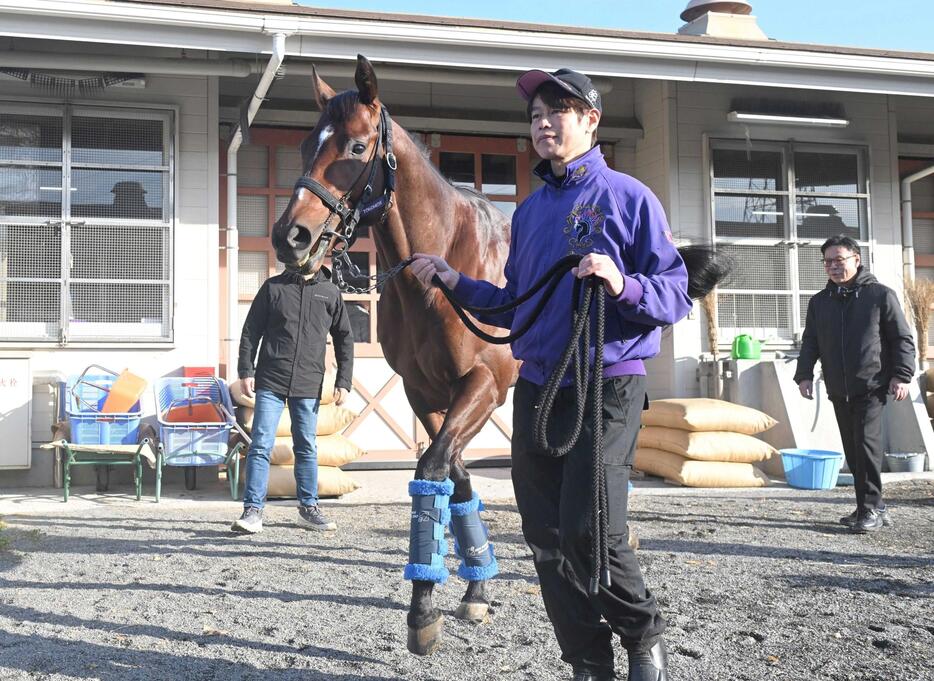 　種牡馬入りする社台ＳＳへ旅立ったドウデュース