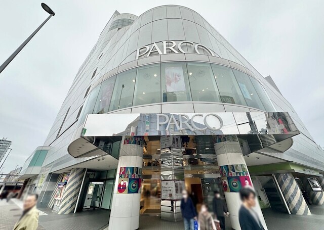 調布駅北口でもギラギラ感が頭1つ抜けているPARCO