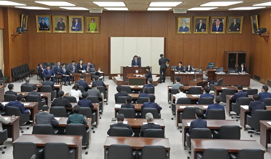 開かれた衆院政治改革特別委＝10日午後