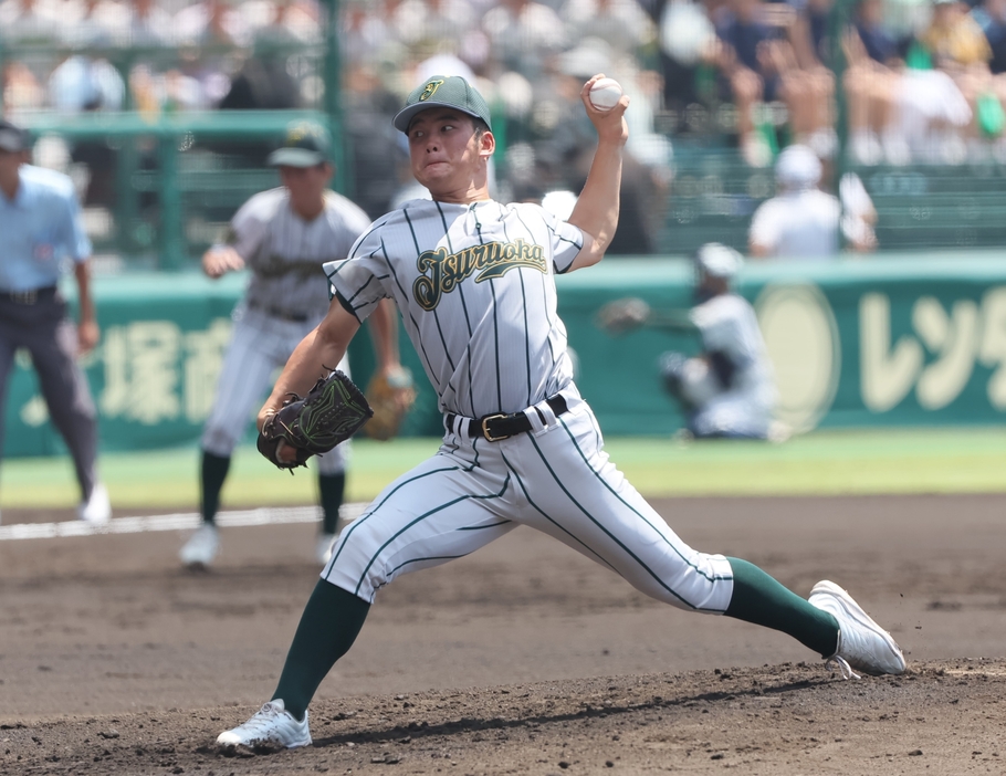 甲子園で好投した鶴岡東・桜井 椿稀投手