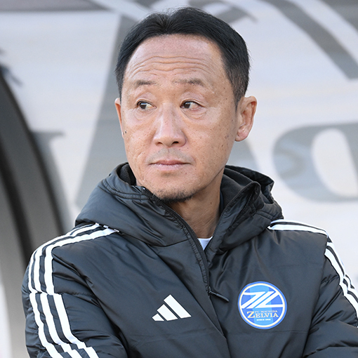 来季、黒田監督は町田を躍進に導けるか。写真：サッカーダイジェスト